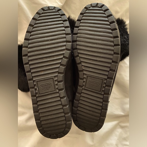 Coach Talen Black Suede Boot With Quilted Logo and Trimmed with Fur Size 6M - Picture 7 of 10